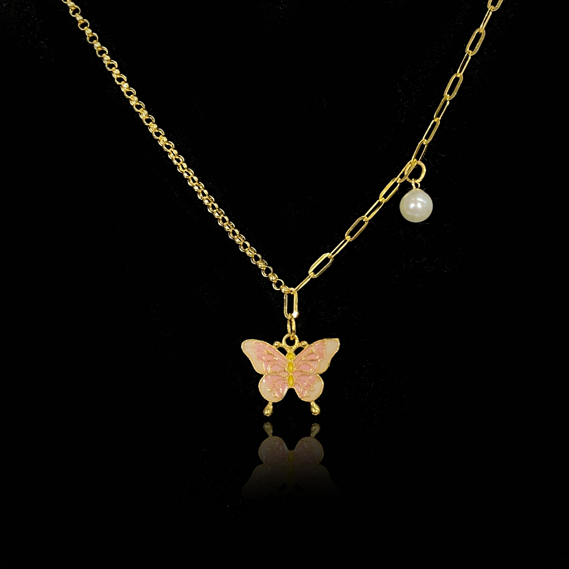 18K金粉色珐琅蝴蝶渐变珍珠米珠链环环相扣AB链项链45cm左右