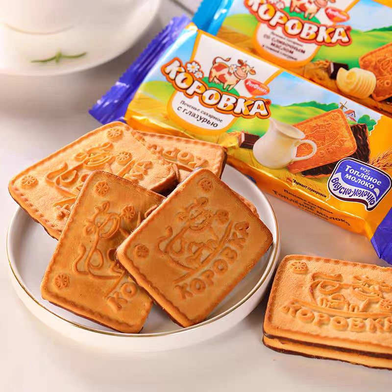 俄罗斯小牛牌巧克力图层饼干奶油味谷物味炼乳味可可味饼干100g