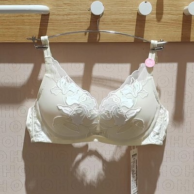 红豆内衣婴儿棉上薄下厚无钢圈小胸聚拢胸罩红豆居家文胸4B102