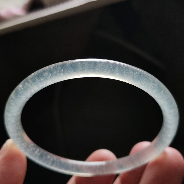 云臻阁天然高冰玉髓圆条绿冰飘棉絮飞雪风景清新荧光玛瑙57口径