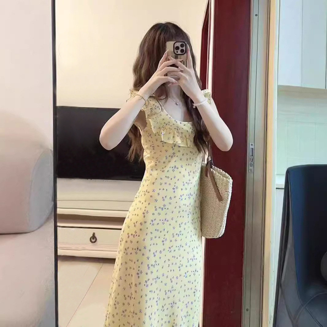 法式复古碎花连衣裙中长款气质淑女方领荷叶边裙子女夏季过膝长裙