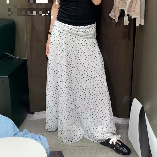显高垂顺感双层内衬小波点半身裙