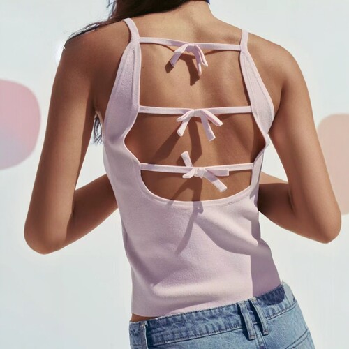 辣妹风后背蝴蝶结饰开口针织上衣