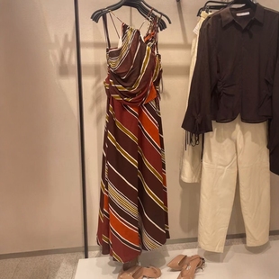 330 8734137 ZA外贸出口女装 小众斜肩条纹不对称迷笛连衣裙