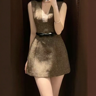 ZA外贸出口女装 纯欲辣妹风秋冬深V领毛短连衣裙9869625 新款