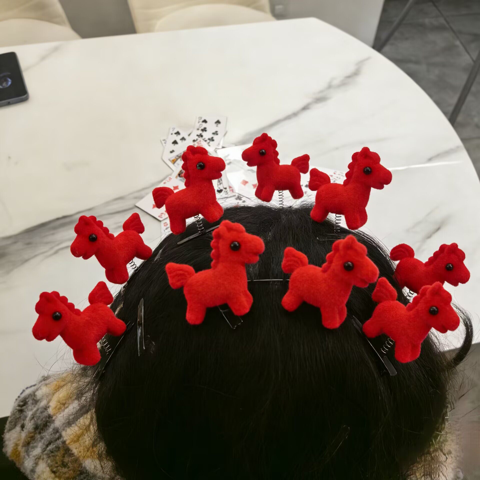 小黄鸭发卡小马发夹麻将游戏整蛊惩罚道具可爱卡通立体马年发饰