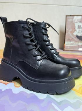 路贝佳黑色短款马丁靴系带圆头侧拉链2024冬款新品潮酷L24957F-45