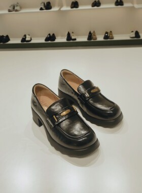 路贝佳女鞋2025秋季新款厚底乐福鞋黑色皮鞋百搭L25633E－18