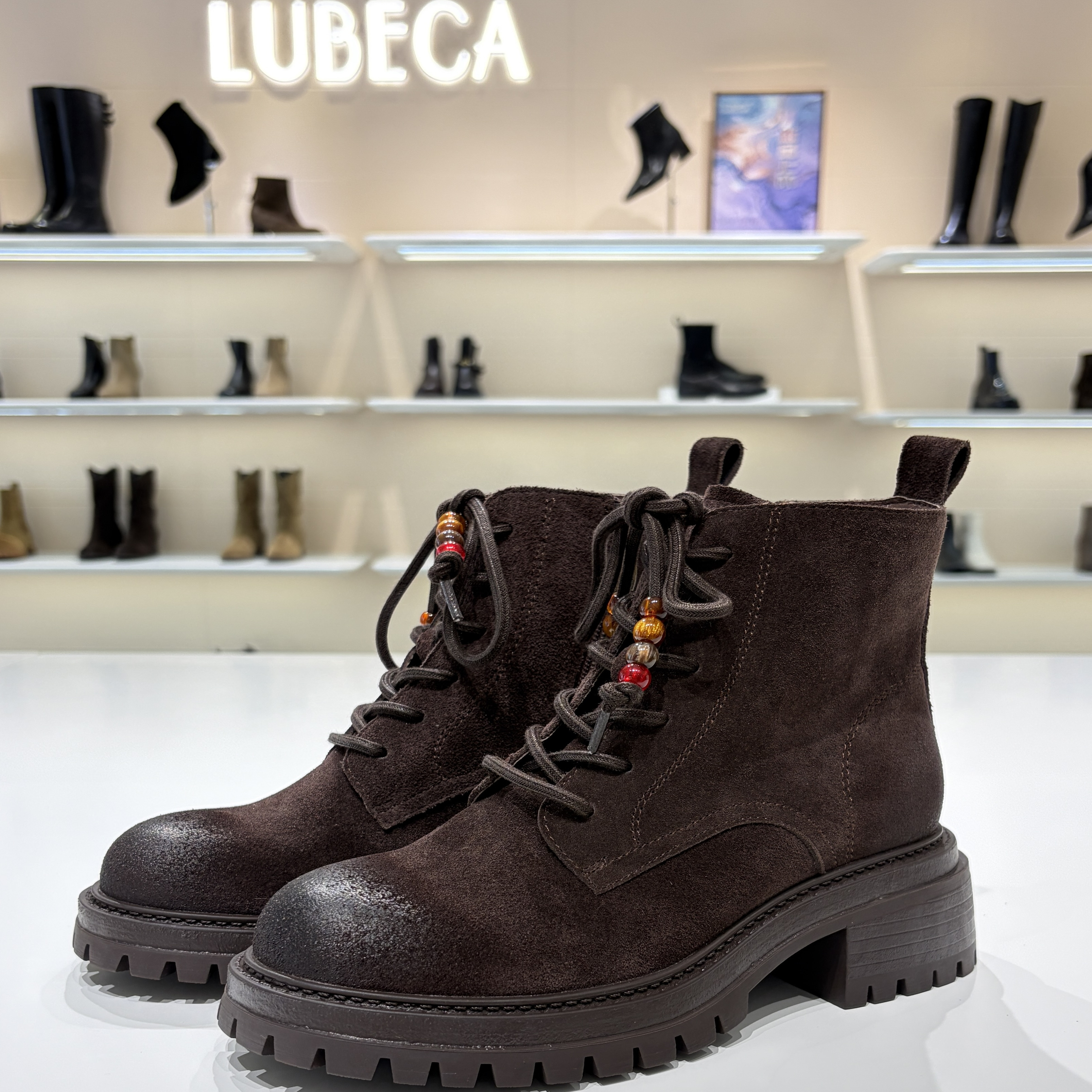 路贝佳女鞋2025新款厚底马丁靴高级感翻毛皮休闲L25992F-33