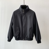 现货DEGAIA迪嘉雅 25秋冬logo字母满身印花老花男士 立领羽绒服