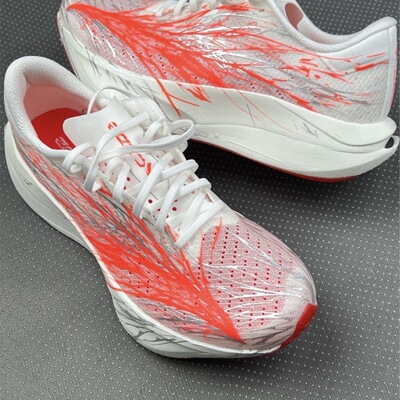 安踏C202 7代心跳配色丨专业马拉松竞赛碳板男子跑步鞋112625575