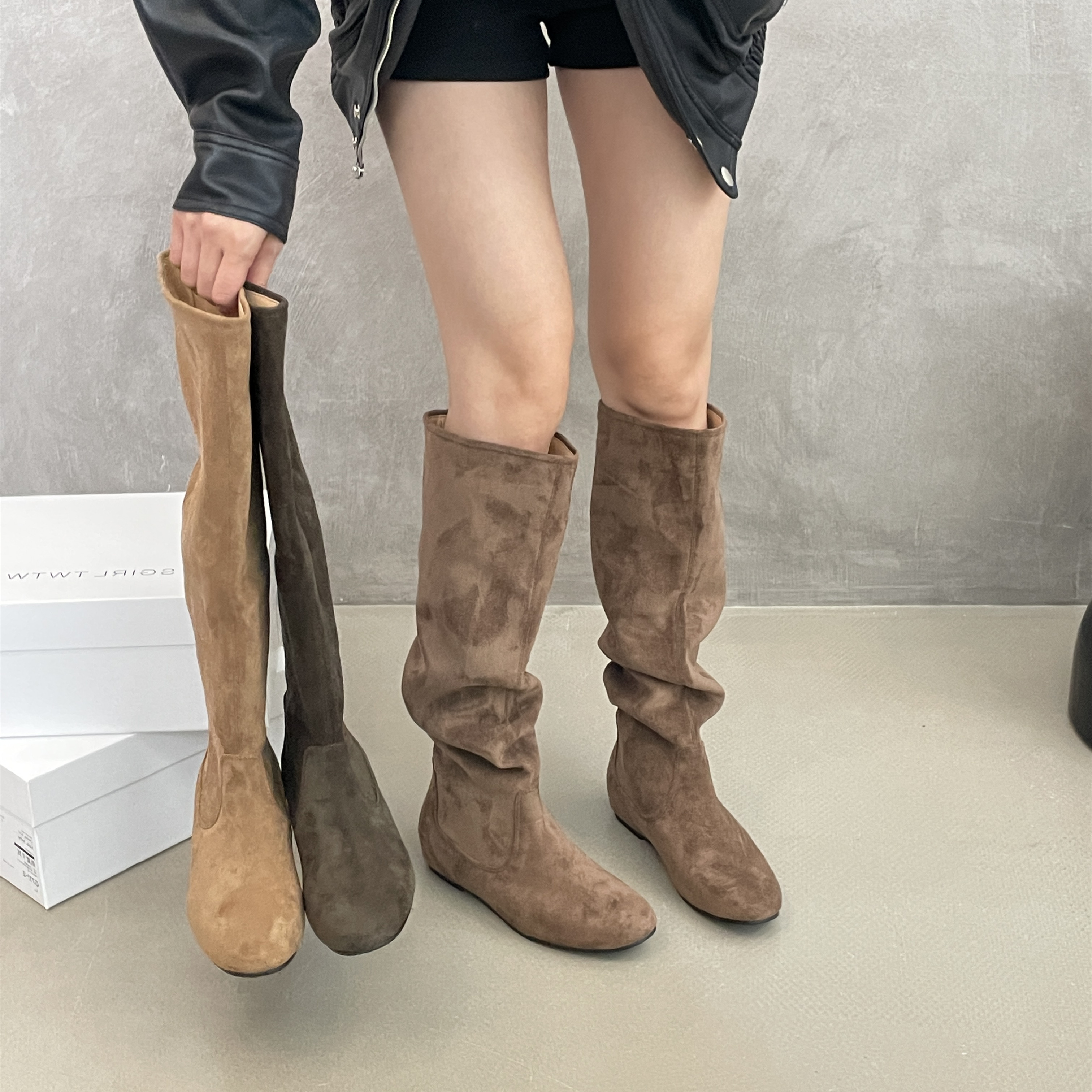 SGIRL TWTW百搭不过膝长靴女2025新款气质套筒瘦瘦靴百搭堆堆靴子