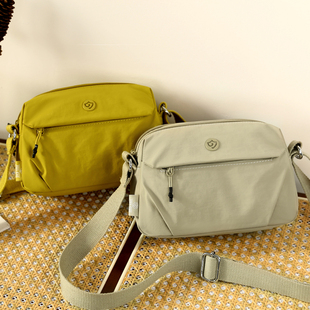 超轻便防水尼龙布小包包女多隔层休闲百搭斜挎包女旅游零钱单肩包