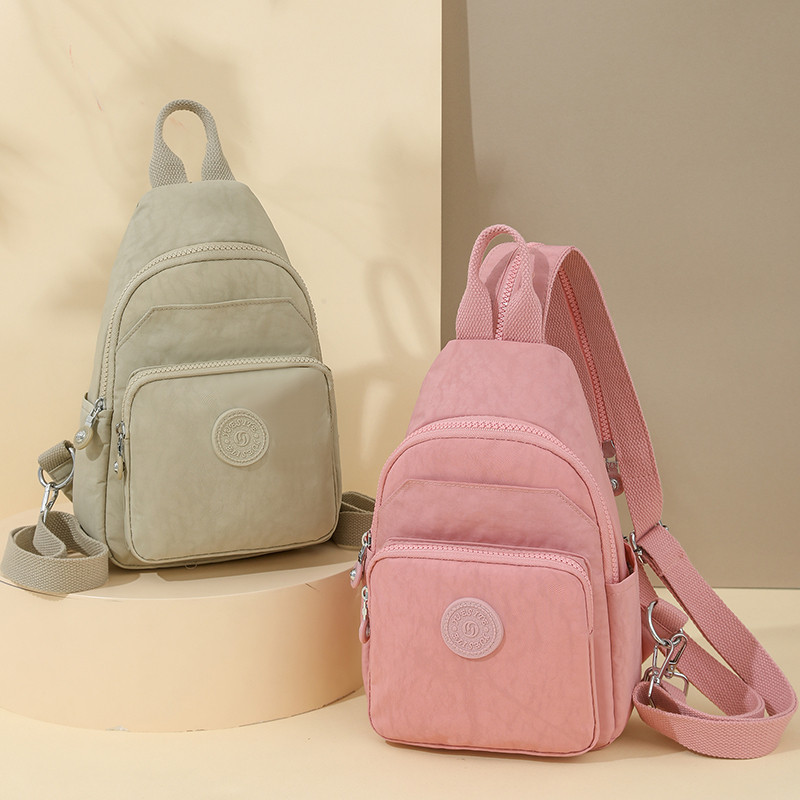 防水尼龙布胸包女2024新款休闲百搭斜挎包通勤旅行双肩包小背包,箱包皮具/热销女包/男包,胸包,淘宝优惠券,粉丝福利购,淘宝优惠卷