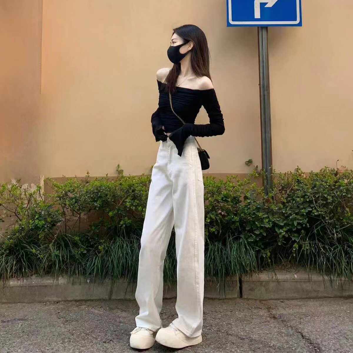 绝美性感辣妹一字领露肩t