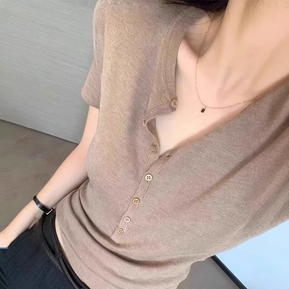 夏款老钱风羊毛短袖针织衫女修身半开领v领t恤针织打底衫内搭毛衣