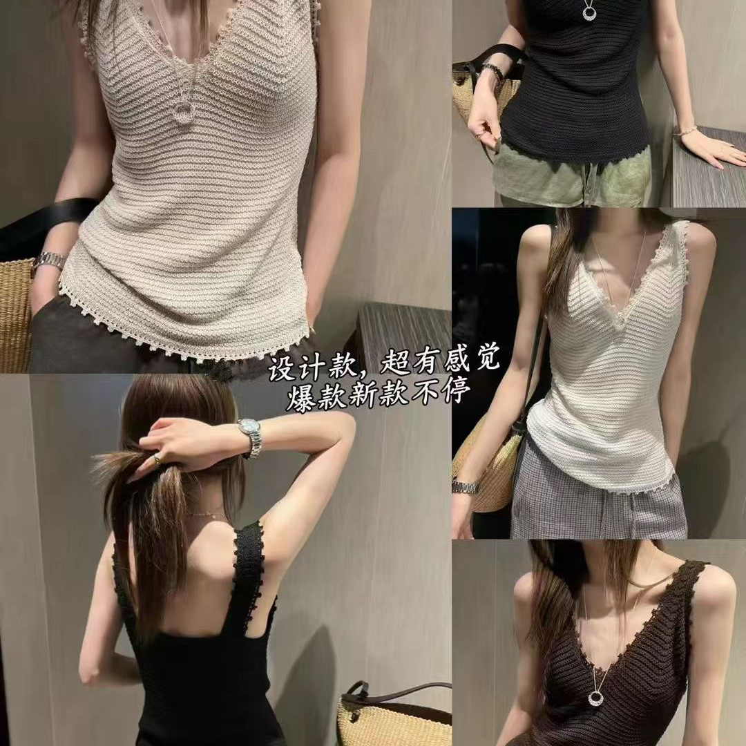 六六(Liu Liu)-致花边针织波浪花边肌理感温柔背心(不含项链)01