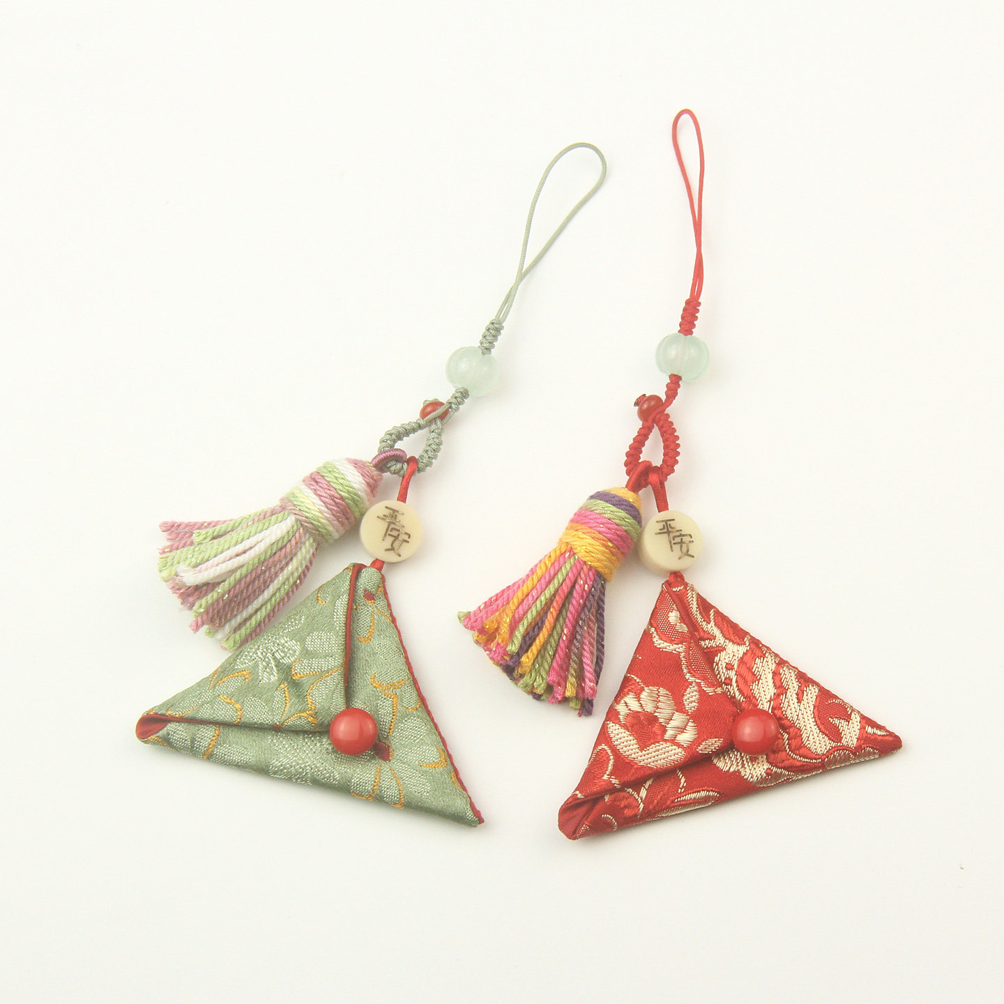 免缝三角形福袋空袋五彩绳流苏吊坠手机挂件护身符钥匙扣包包挂饰