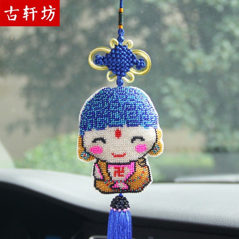 绣好的成品手工珠绣佛像车挂饰
