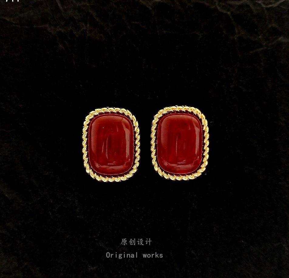 包邮祖母酒红复古港风高级感耳环