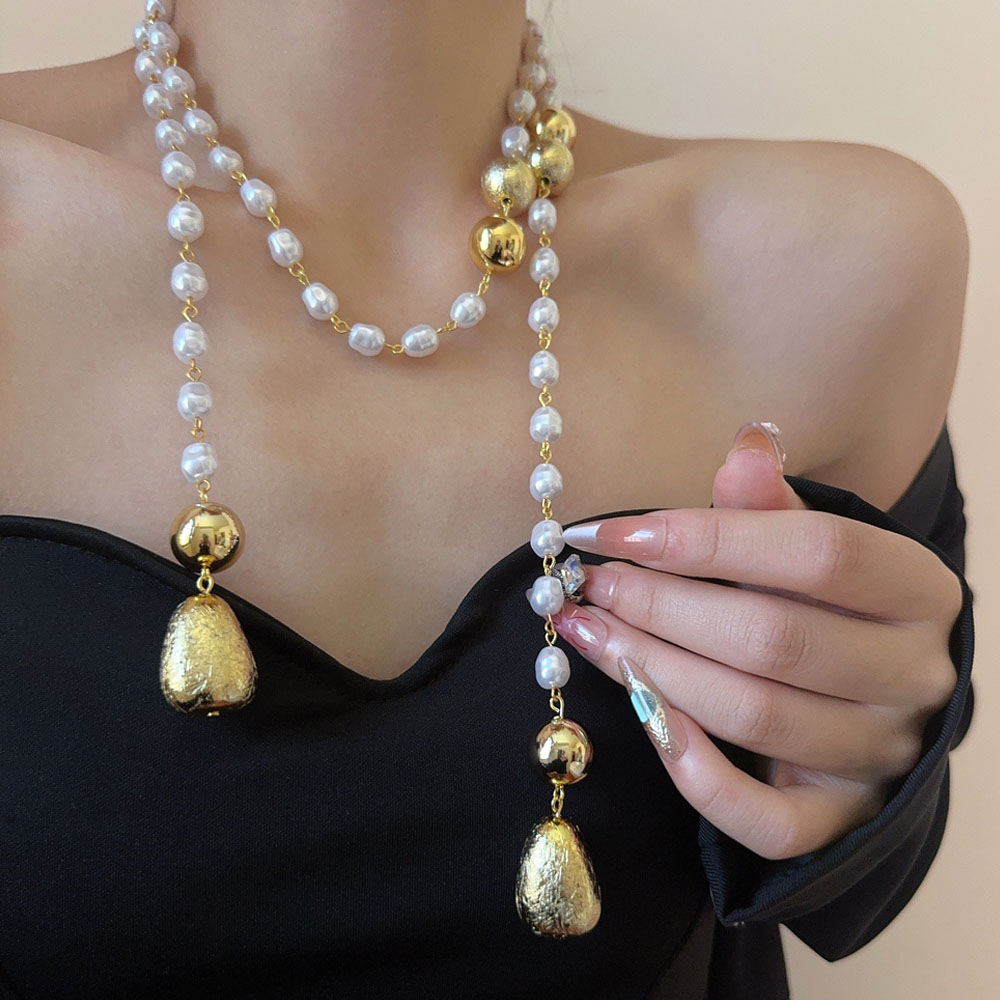 轻奢珍珠串珠圆形水滴吊坠项链