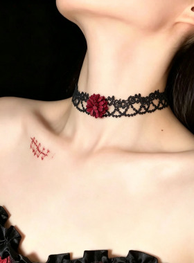 暗黑辣妹花朵系带黑色蕾丝项链女