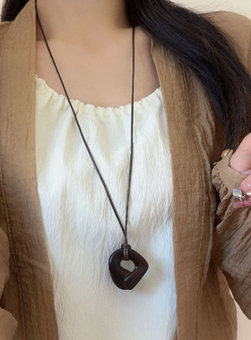 新中式不规则木质圆环吊坠项链女
