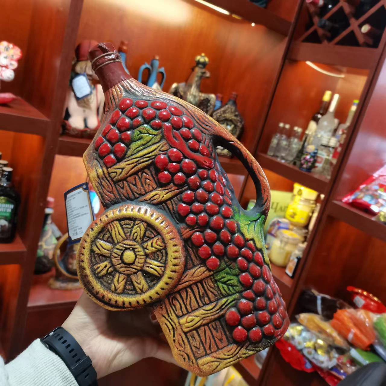 格鲁吉亚彩陶进口红酒陶瓷艺术摆件萨佩拉维干红半甜葡萄酒俄罗斯