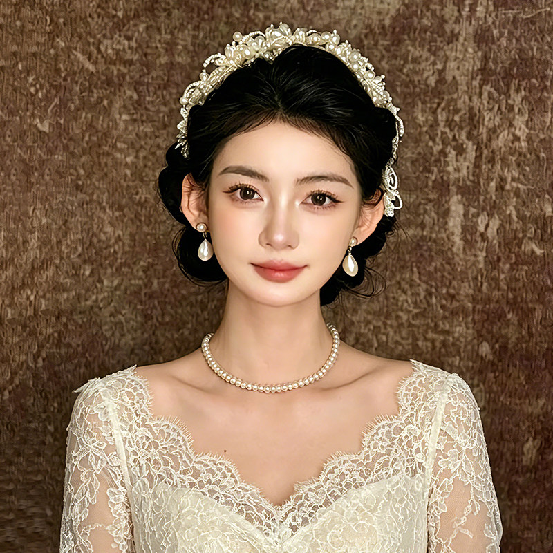 复古新娘头饰珍珠水钻蕾丝发箍结婚婚纱头纱大气甜美法式配饰