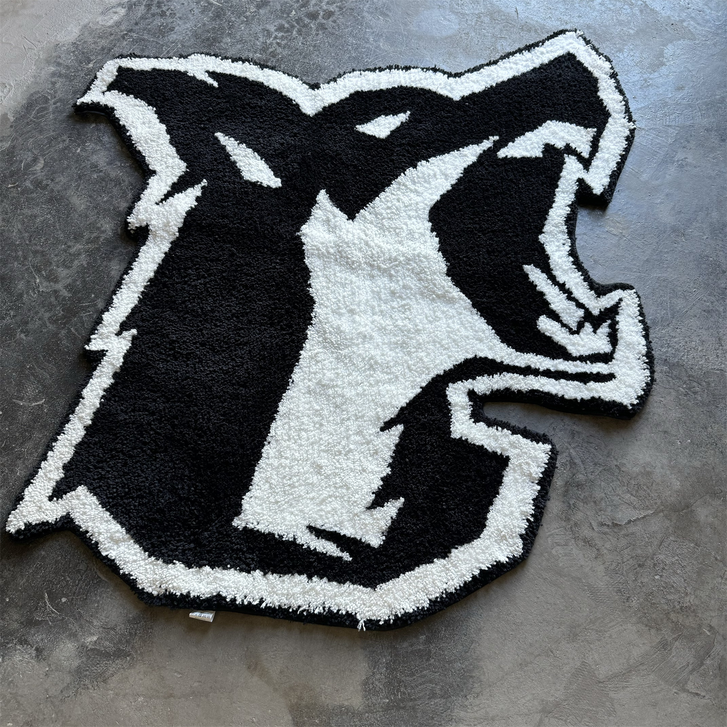 黑白狼头创意卧室床边地毯工作室个性地垫高端簇绒提花浴室吸水毯