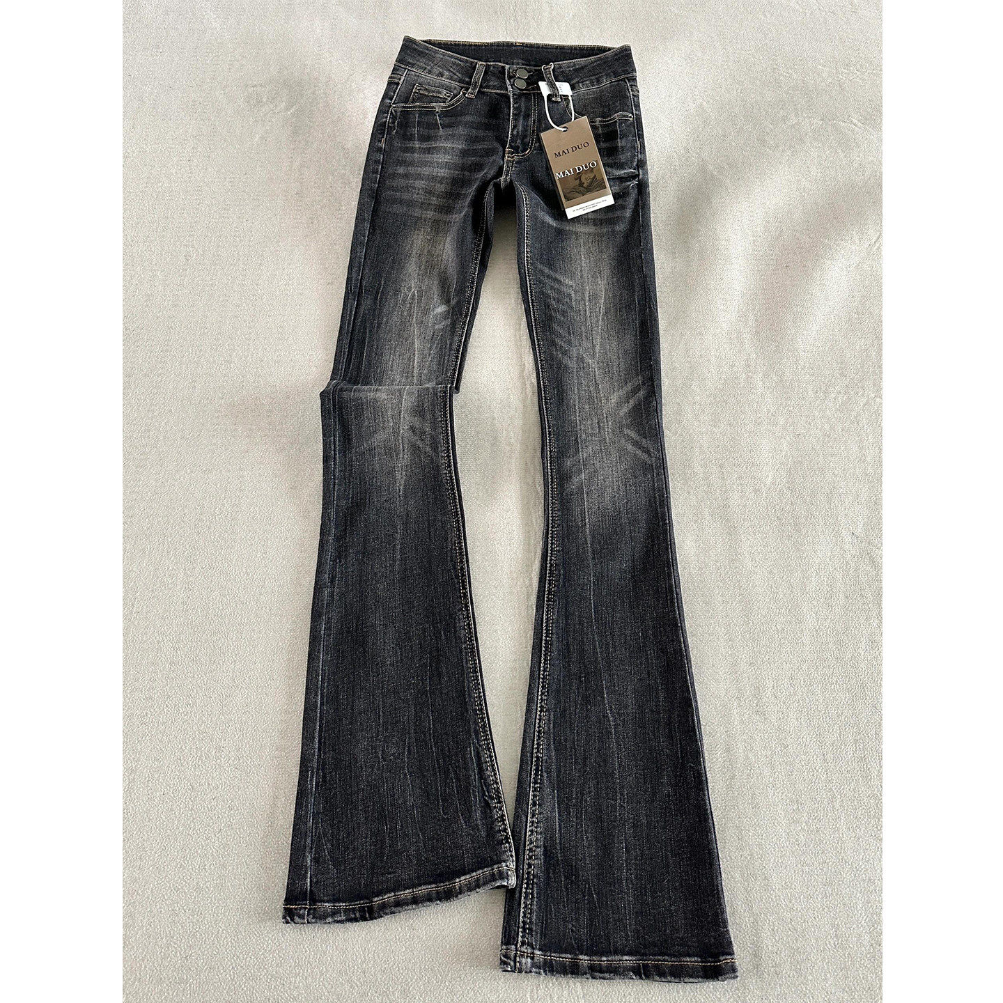 美式复古黑灰色低腰微喇牛仔裤女2026春秋新款修身显瘦猫须喇叭裤