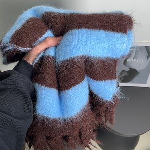 韩系氛围感羊毛绒保暖蓝色条纹围巾女秋冬防寒护脸学生披肩围脖潮