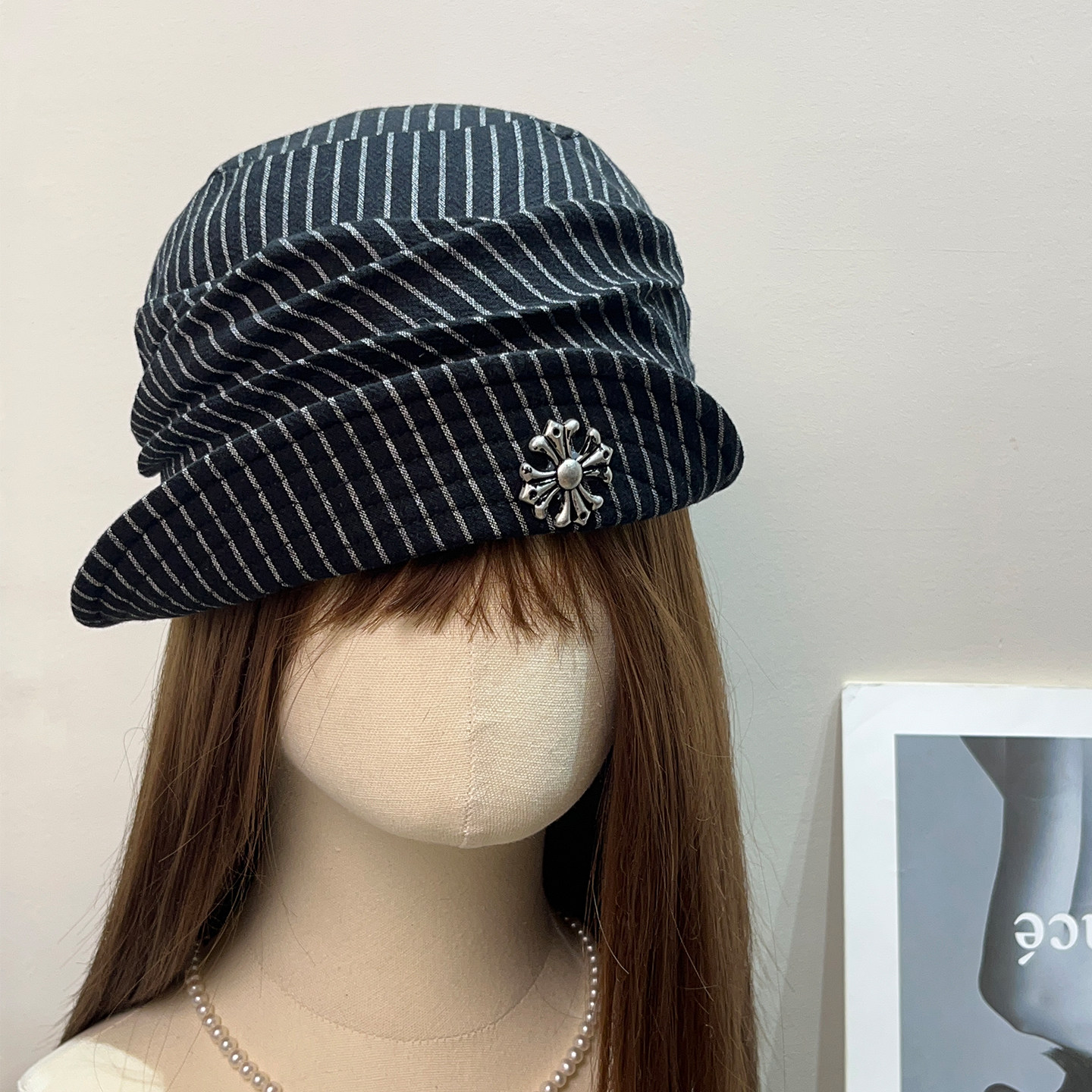 复古条纹褶皱翻檐报童帽女春夏遮阳透气防晒显脸小文艺贝雷帽子潮