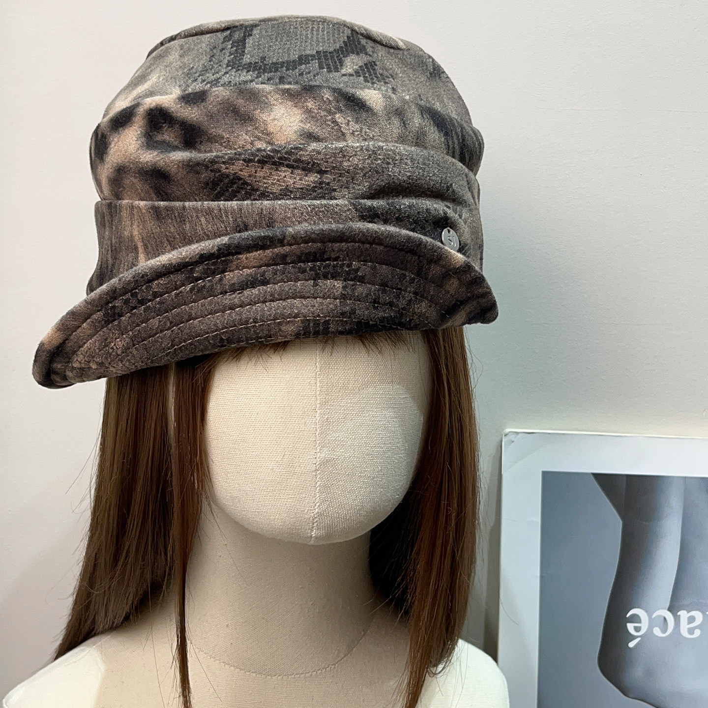 复古千禧辣妹豹纹翻檐报童帽女时髦百搭褶皱显脸小鹿皮绒贝雷帽子