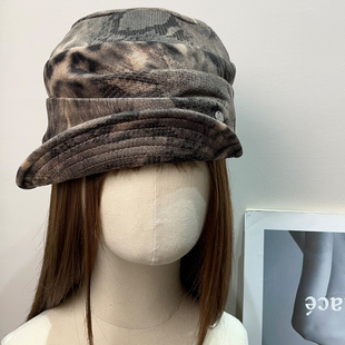复古千禧辣妹豹纹翻檐报童帽女时髦百搭褶皱显脸小鹿皮绒贝雷帽子
