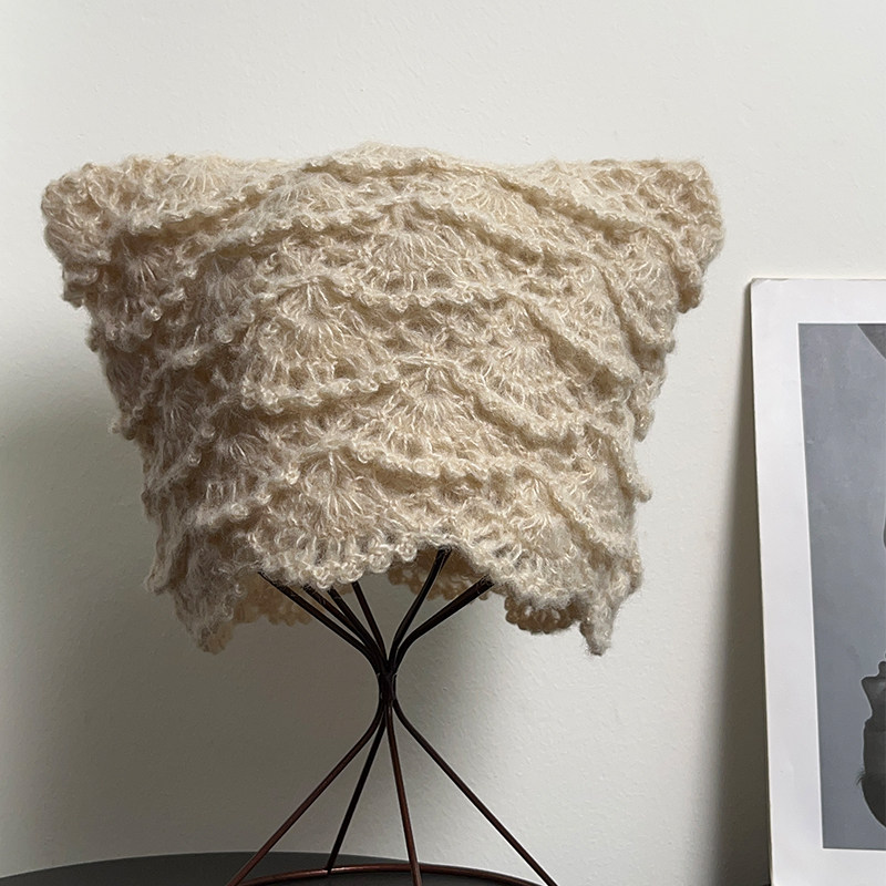 复古手工钩花马海毛猫耳朵包头帽