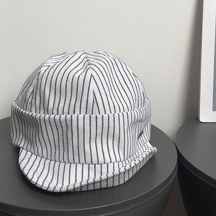 日系复古条纹文艺贝雷帽女25春夏百搭防晒显脸小报童帽画家帽子潮