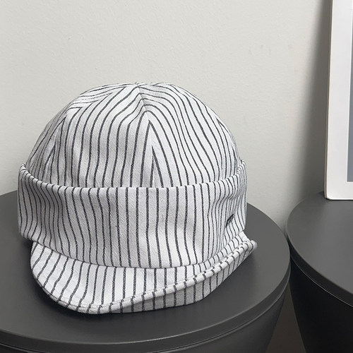 日系复古条纹文艺贝雷帽女25春夏百搭防晒显脸小报童帽画家帽子潮