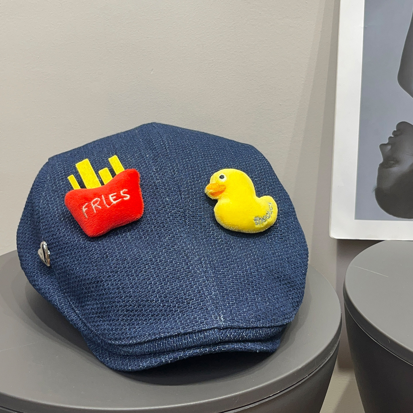 日系复古薯条小黄鸭舌前进帽女春夏遮阳可爱百搭显脸小贝雷帽子潮