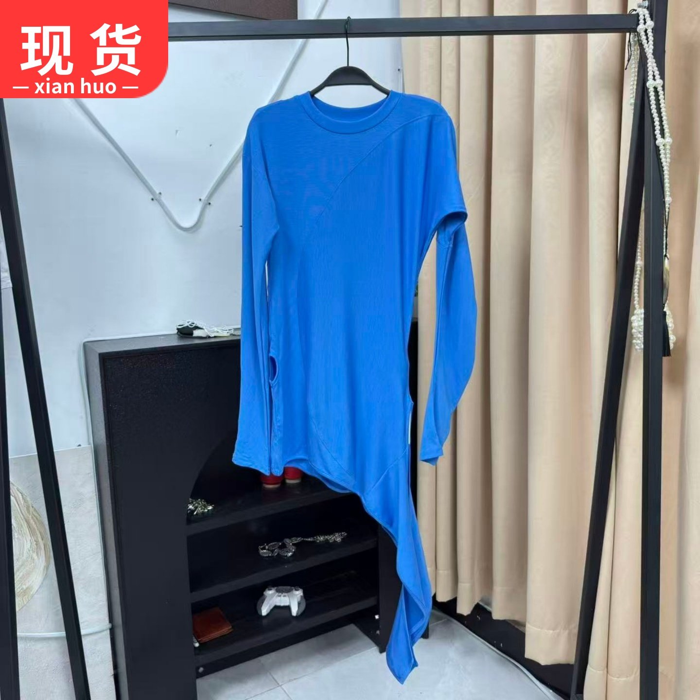 MONA不对称设计显瘦打底衫女
