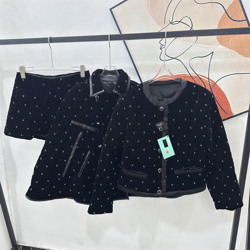 MONA棉服中腰裙中高腰短裤套装