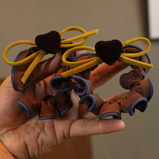 儿童丝绒爱心蝴蝶结头绳巨好看的发圈女童高级感洋气时尚肠圈发饰