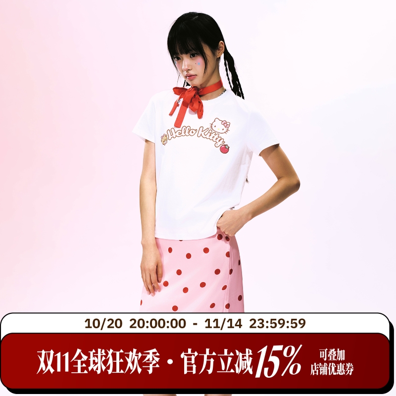 【HELLO KITTY官方联名】WHOOSIS 格纹logo女款正肩短袖T恤显瘦潮