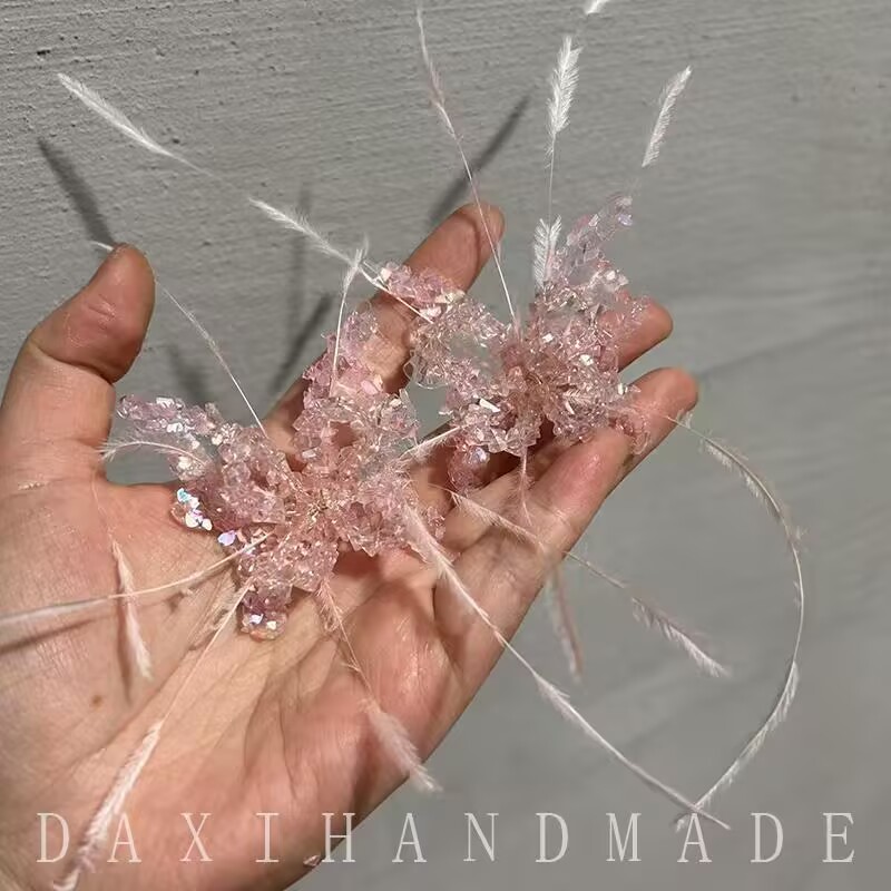 新款气质新娘粉色蝴蝶羽毛耳夹