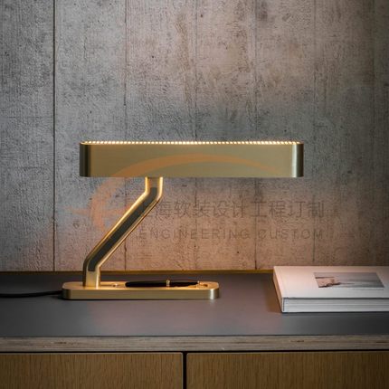 意式北欧书房台灯 定制不锈钢样板间别墅软装台灯COLT TABLE LAMP