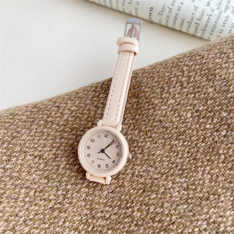 手表女款学生高颜值女生初中生高中生简约小巧学院风小表盘考试用