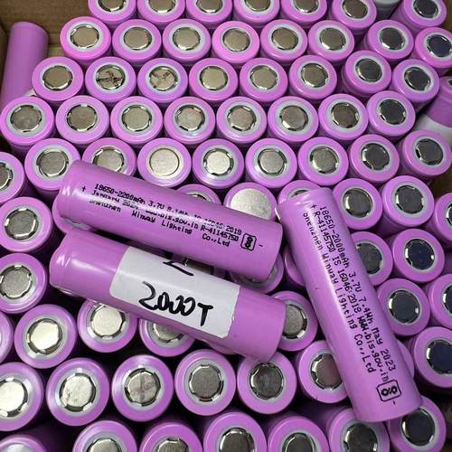 新的 平头18650锂电池配机的便宜电池适合蓝牙音箱风扇等