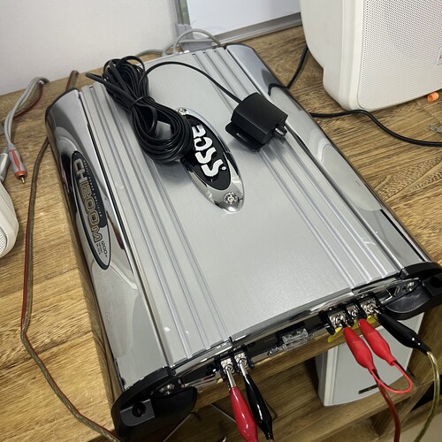 美国BOSS品牌汽车功放汽车音响改装升级D类数字功放重低音1200W