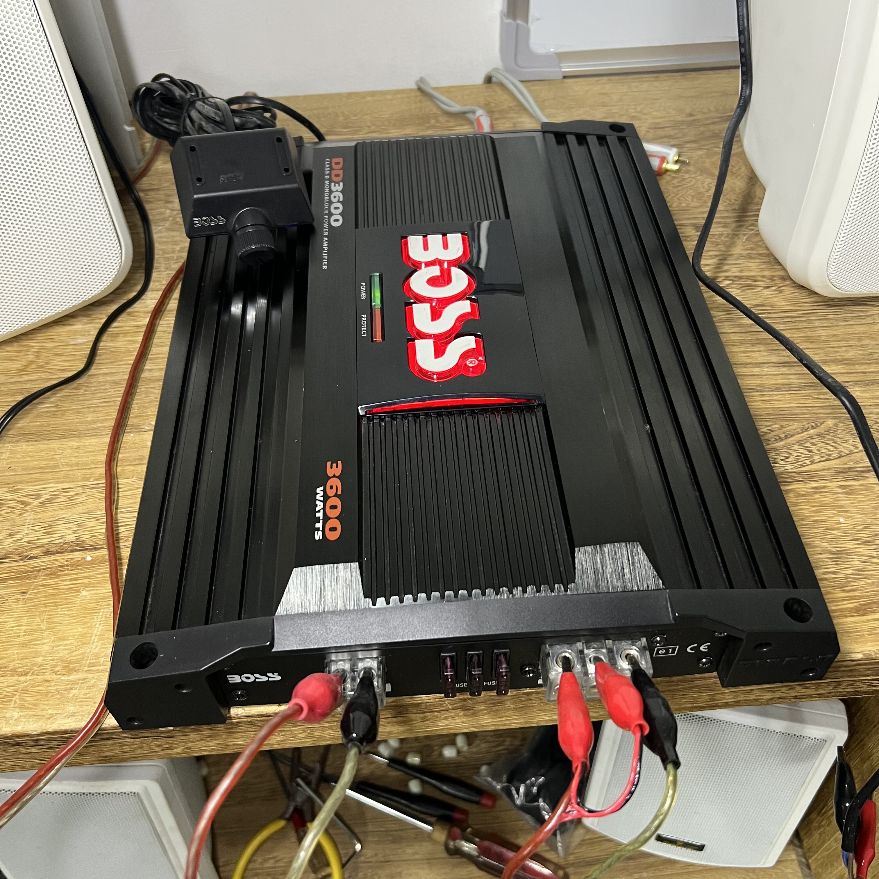 美国BOSS汽车功放音响改装升级D类数字功放1路3600W重低音
