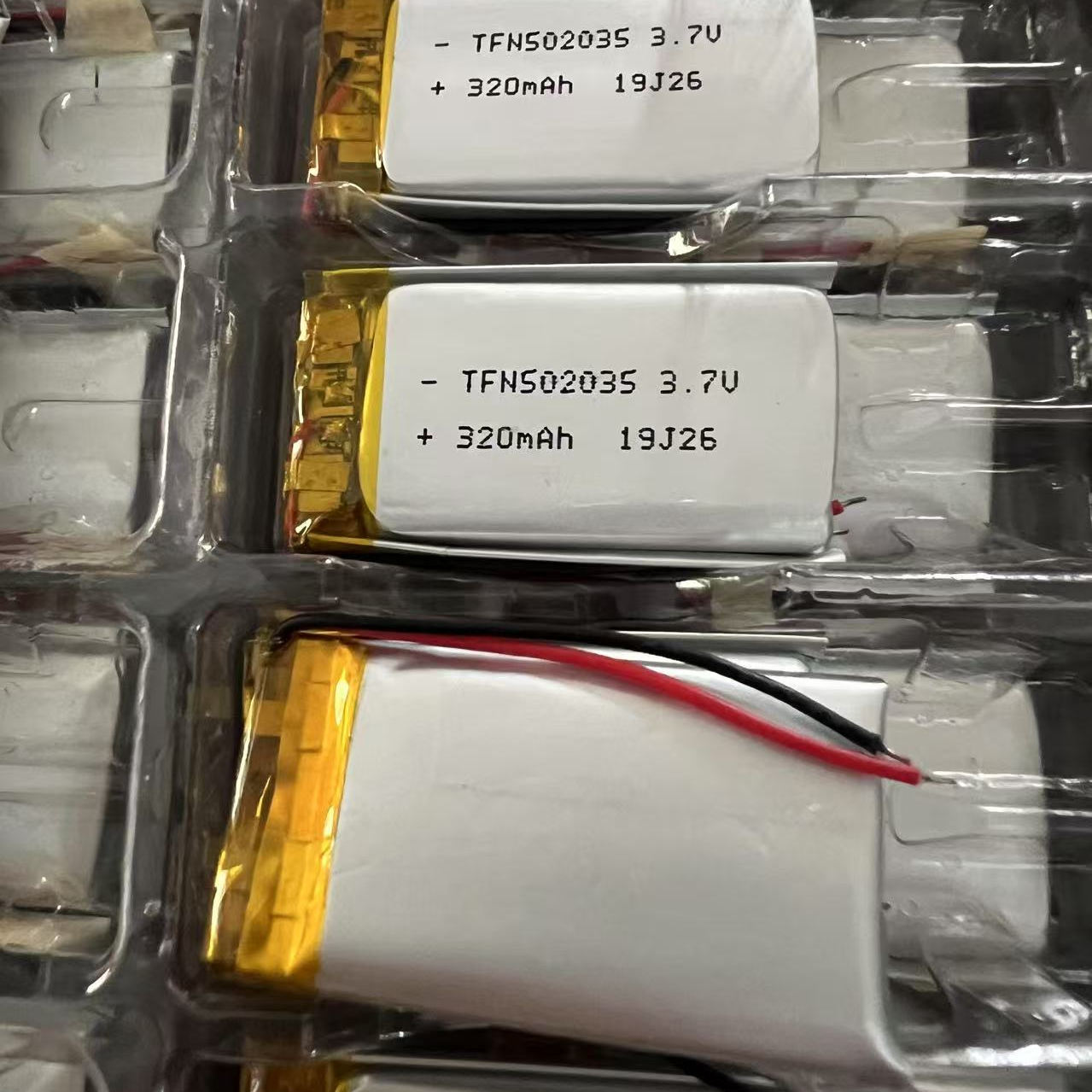 502035行车记录仪蓝牙电池仓电子秤3.7v可充电通用聚合物锂电池